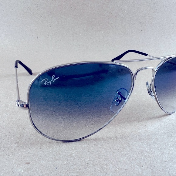 Ray Ban Aviator Gradient Glasses RB3025 16-135-2N Silver Frames - Picture 4 of 7